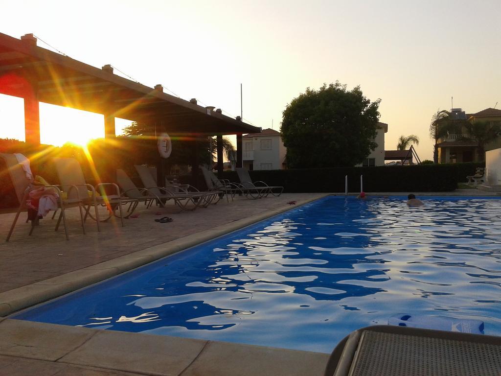 Sunset Garden Villa Perivolia Buitenkant foto